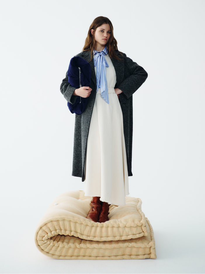 Cappotto In Tweed Di Lana Intrend